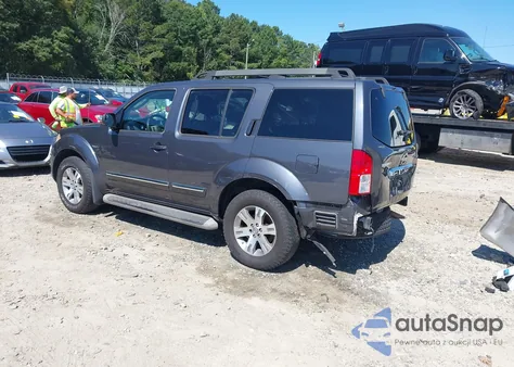 2011 Nissan Pathfinder Silver из США, поврежденный, VIN 5N1AR1NN1BC630661